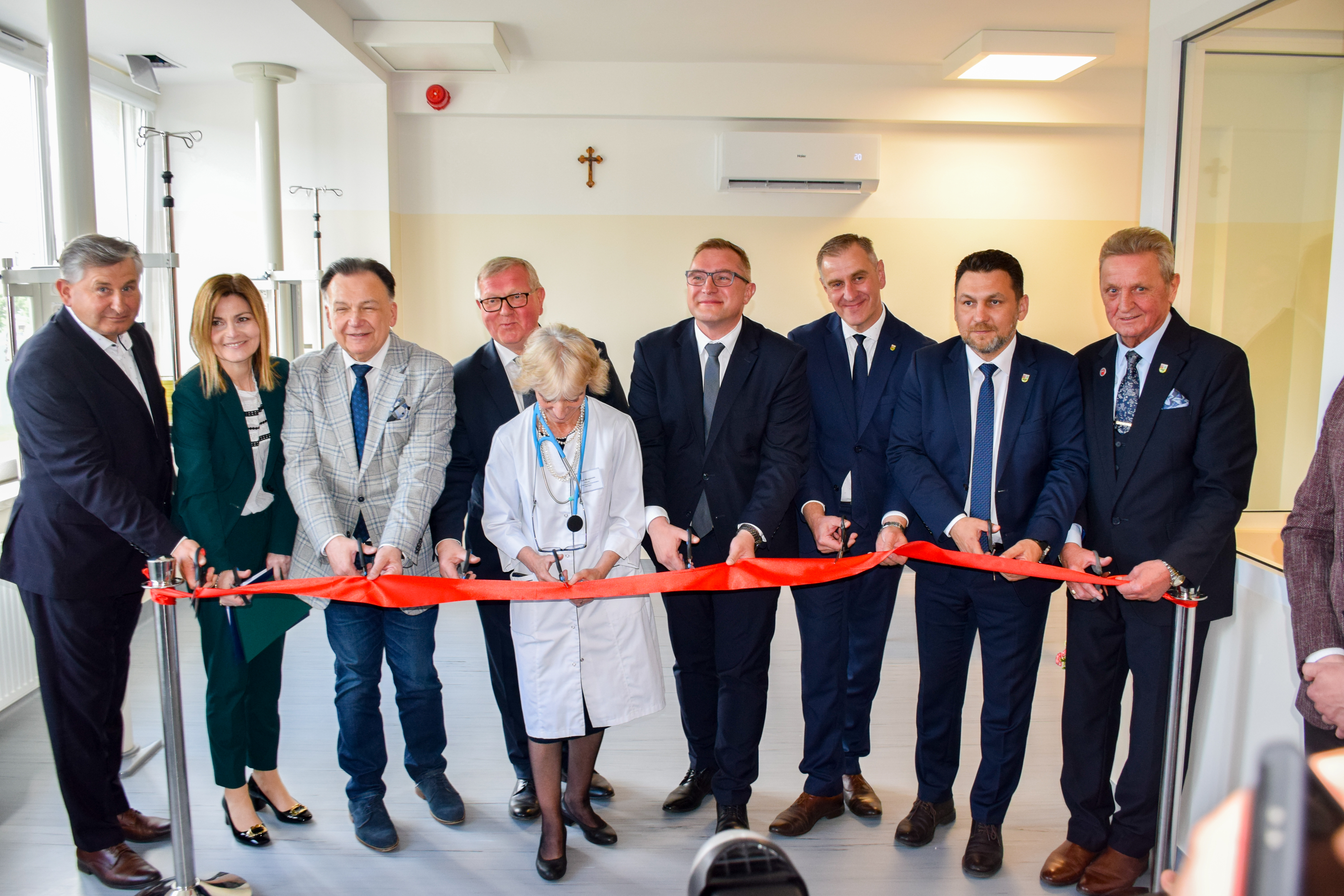 Ikona do multimedii: Relacja filmowa z oficjalnego otwarcia Oddziału Neurologii i Rehabilitacji Neurologicznej w Powiatowym Centrum Medycznym w Grójcu!
